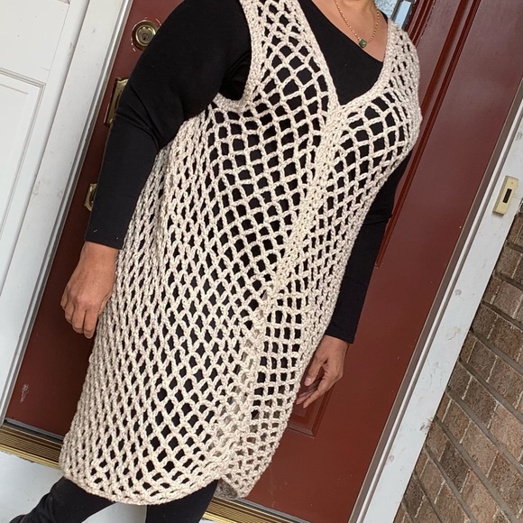 Custom hand crafted beach cover - Picture 3 of 13